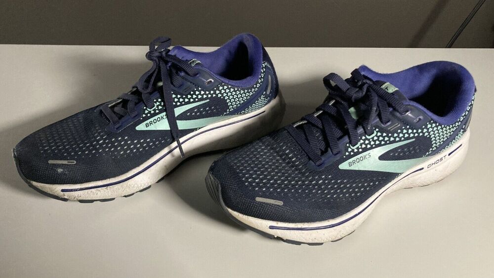 Brooks Ghost 14 Running Shoes (Women’s Size 9) • Cushion Soles • Sneakers • EUC